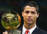 开云世界杯2026-欧冠半决赛之夜，李刚仁彻底打爆防线