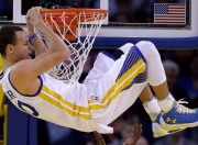 开云在线赛事平台-战术博弈中的唯一性，当尤文铁壁遭遇曼城利刃，穆勒式杀伤何以成为胜负手？