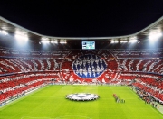 开云体育官方网站-欧文冠军级表现定乾坤，76人绿军激战中的唯一性时刻