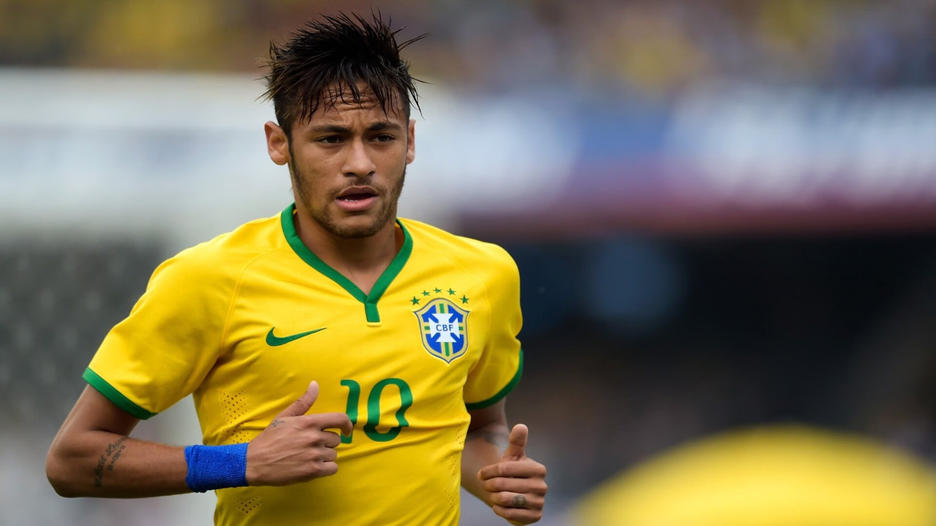 赖斯全程高能输出，日本击溃喀麦隆，亚洲足球的战术觉醒