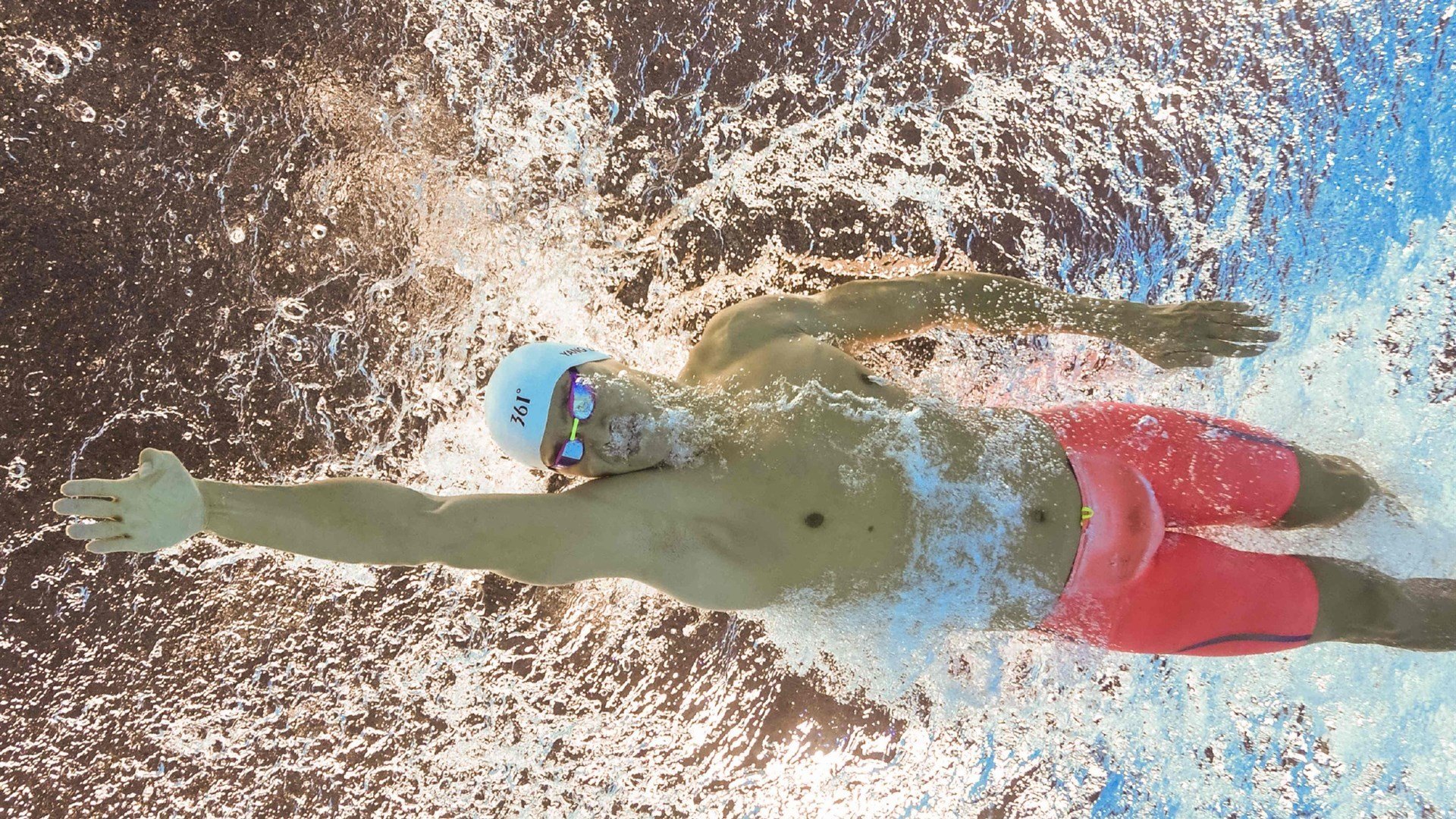 世界杯之夜，克瓦拉茨赫利亚的全程高能输出